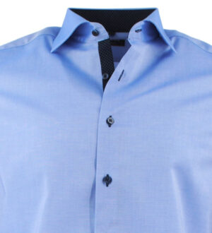 chemise ETERNA modern fit bleu avec patch marine 8100et